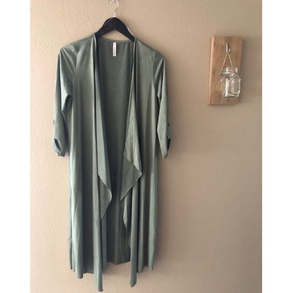 Cascading front longline cardigan - Picture 3 of 4